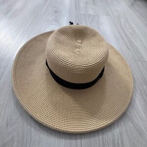 Solar Escape Women Hat Wide Brim Sun Tan Straw Paper Blend Adjustable Chin Strap